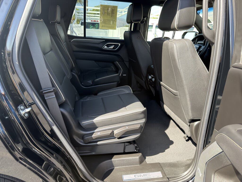 2023 GMC Yukon
