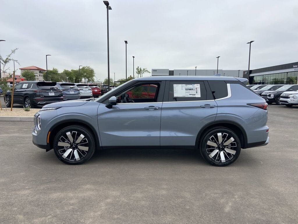 2026 Mitsubishi Outlander