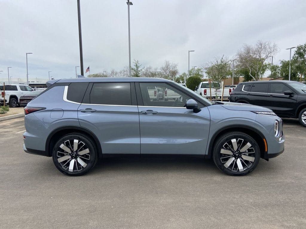 2026 Mitsubishi Outlander