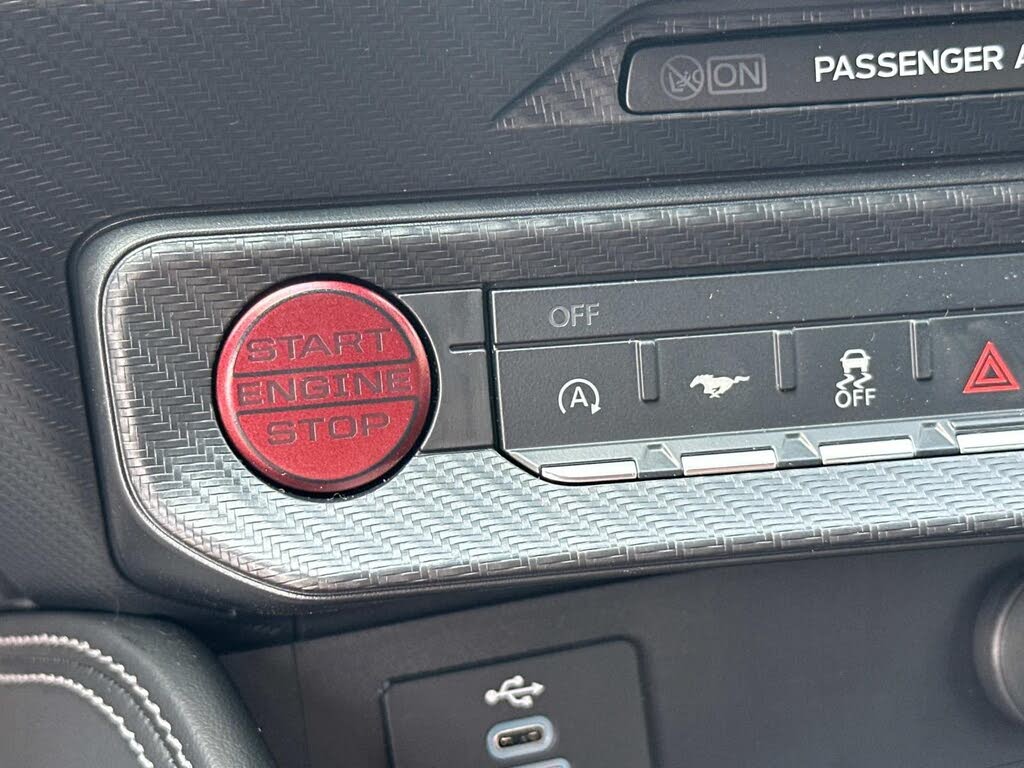2025 Ford Mustang