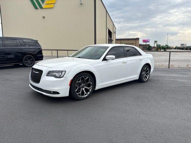 2017 Chrysler 300