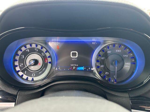 2017 Chrysler 300