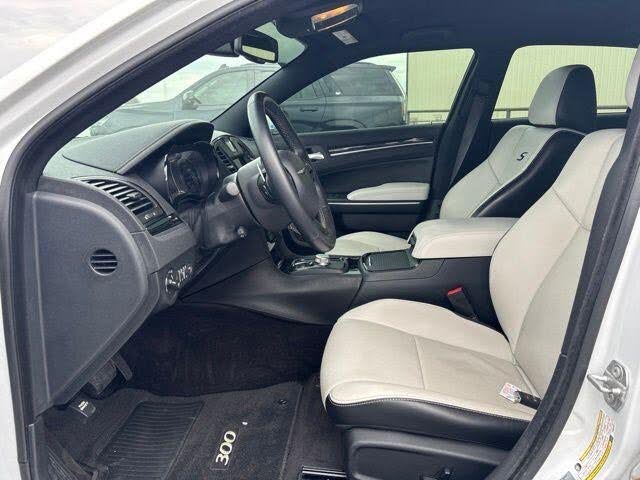 2017 Chrysler 300