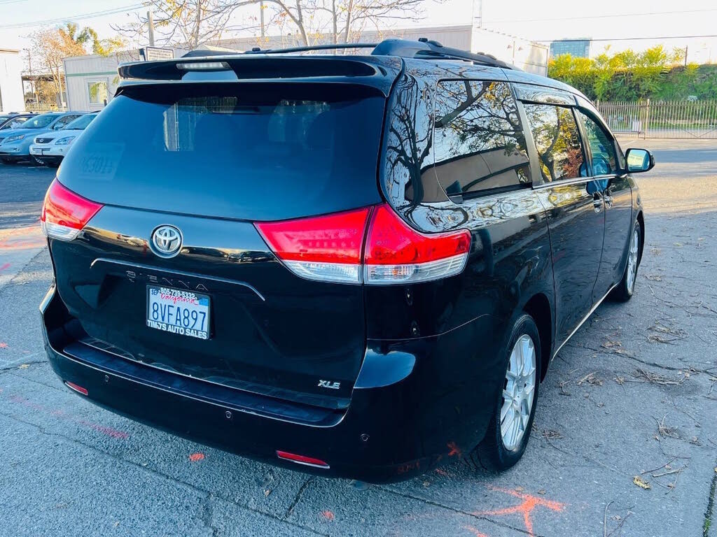 2011 Toyota Sienna
