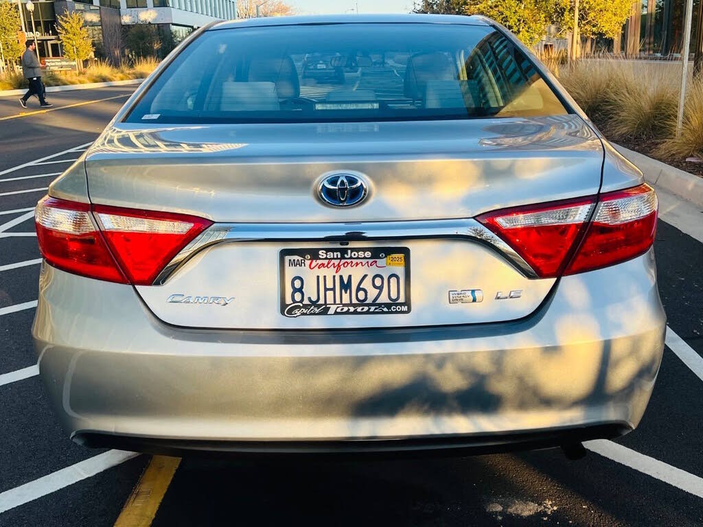 2016 Toyota Camry Hybrid