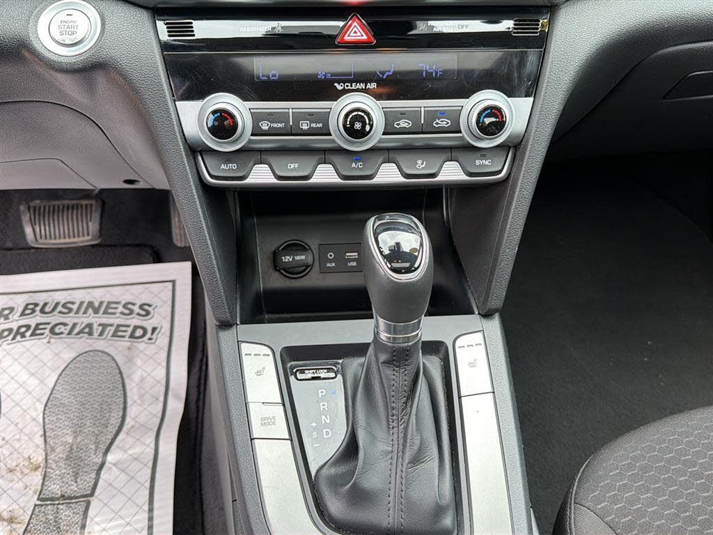 2020 Hyundai Elantra