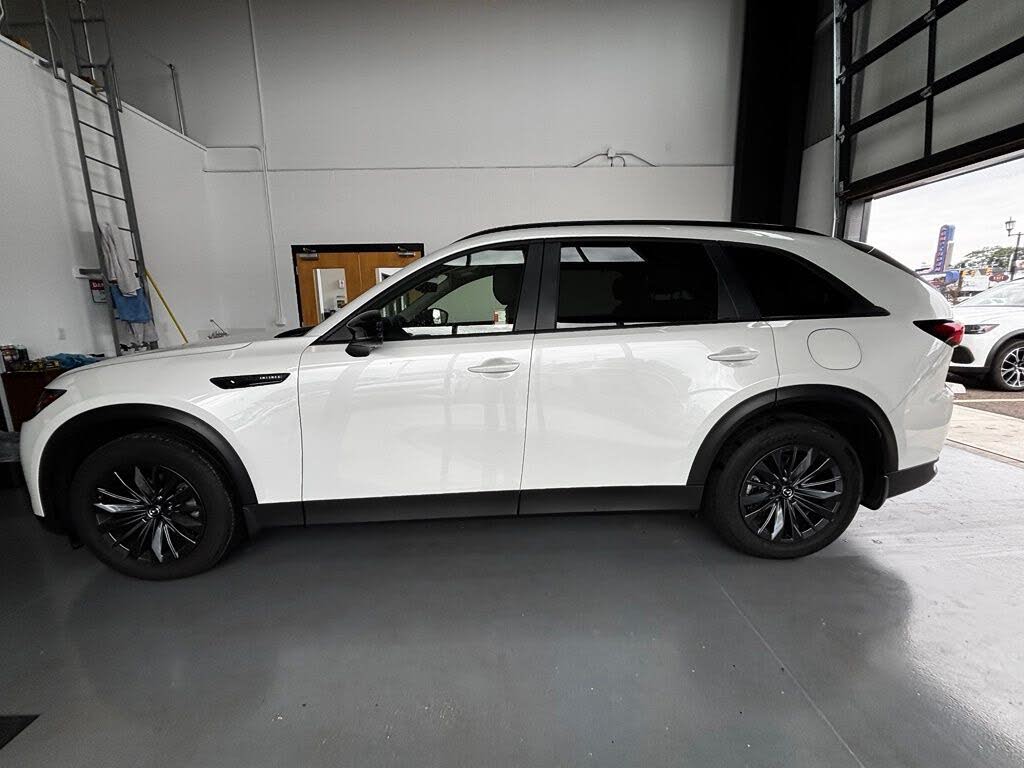 2025 Mazda CX-70 Plug-in Hybrid