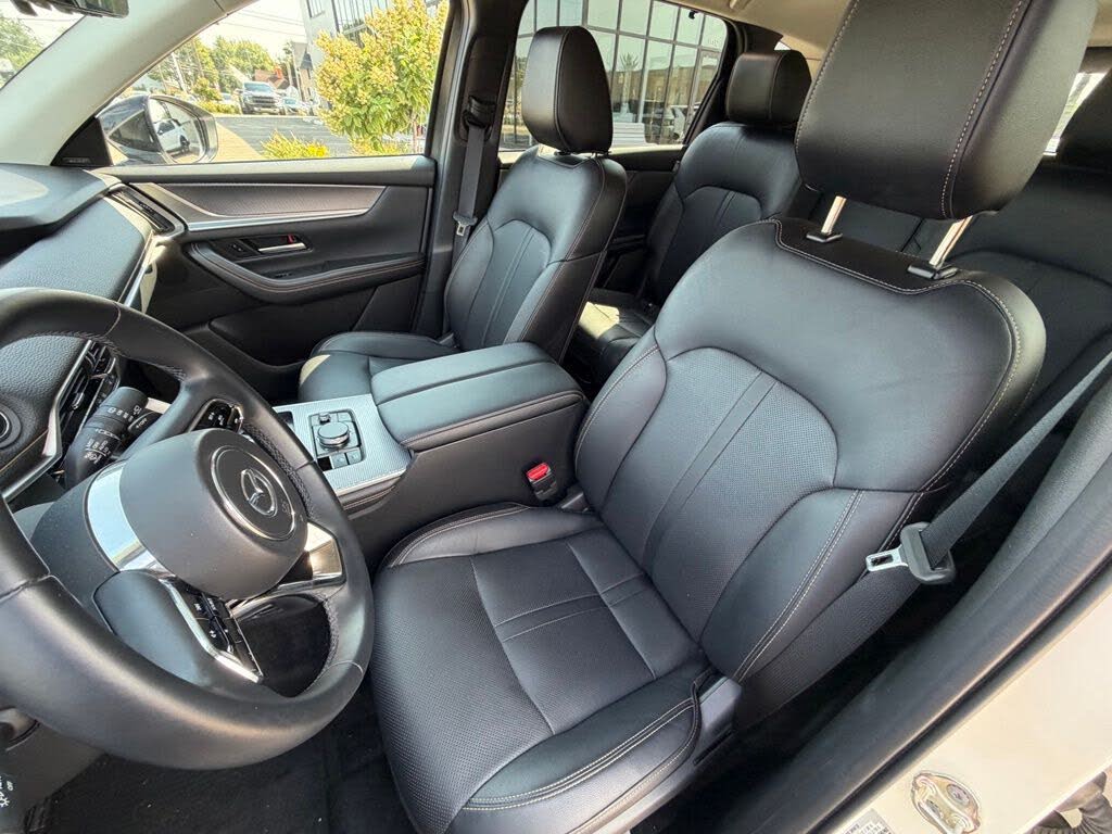 2025 Mazda CX-70 Plug-in Hybrid