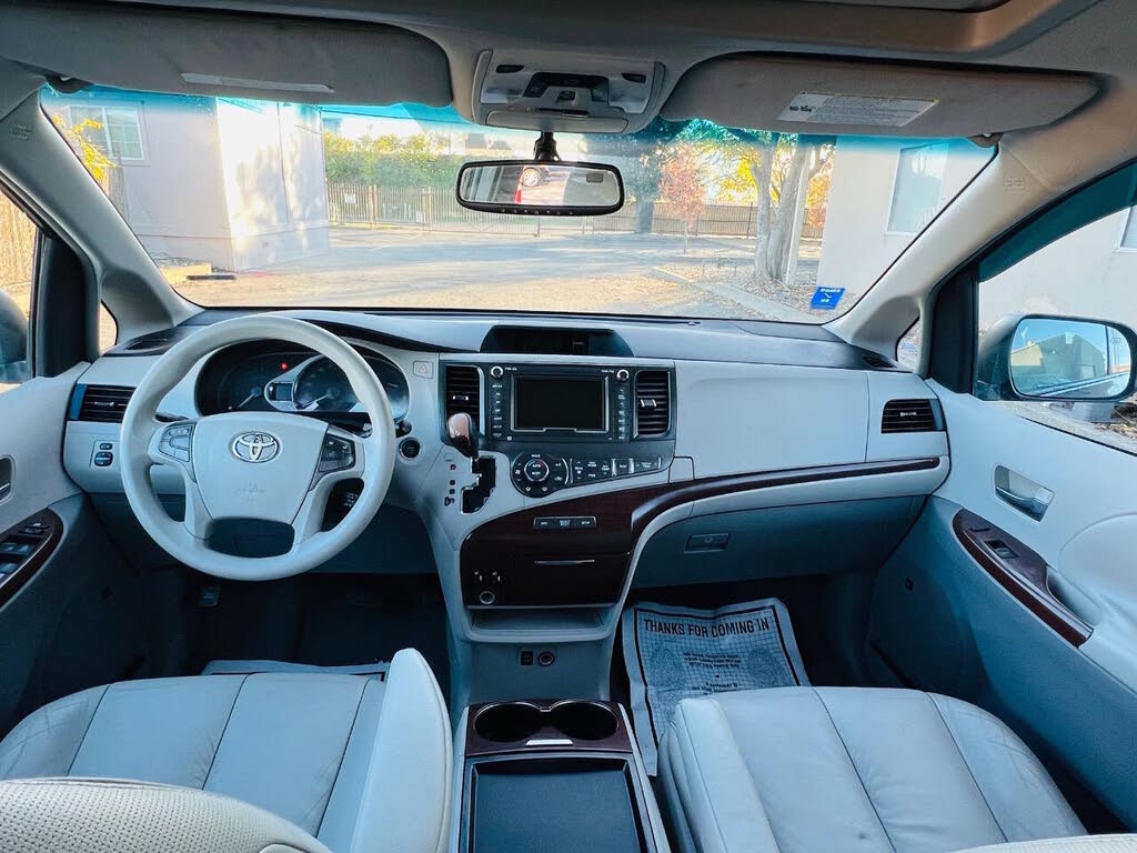 2011 Toyota Sienna