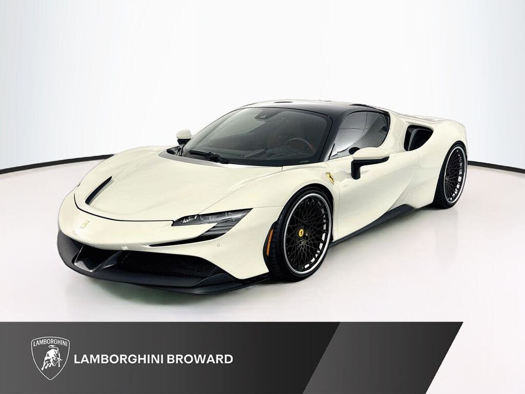 2022 Ferrari SF90 Stradale Base for sale in Davie, FL