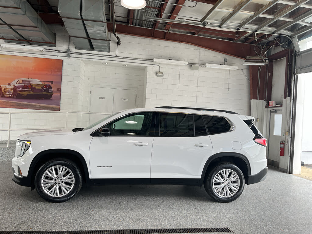 2026 GMC Acadia