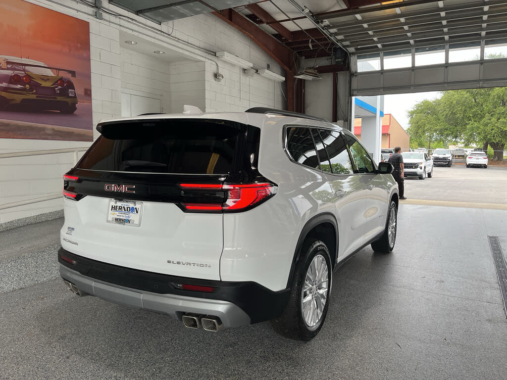 2026 GMC Acadia