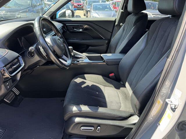 2025 Acura ADX