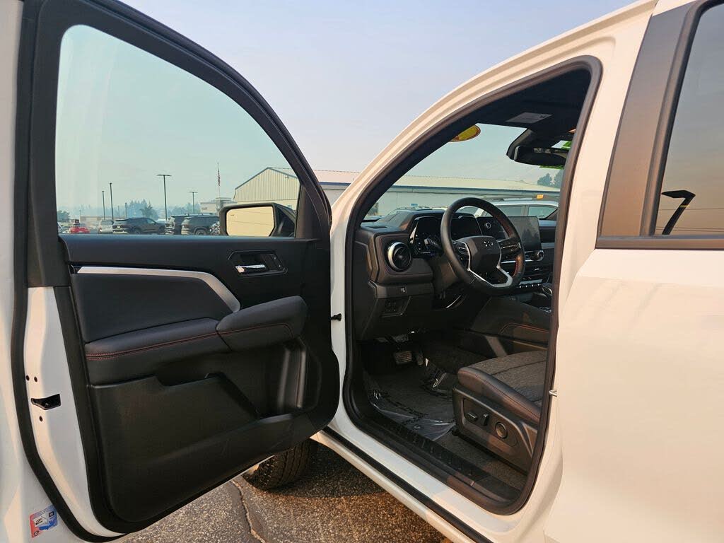 2024 Chevrolet Colorado