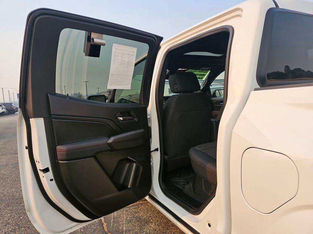 2024 Chevrolet Colorado