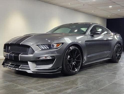 2018 Ford Mustang deal in Rolling Meadows, IL