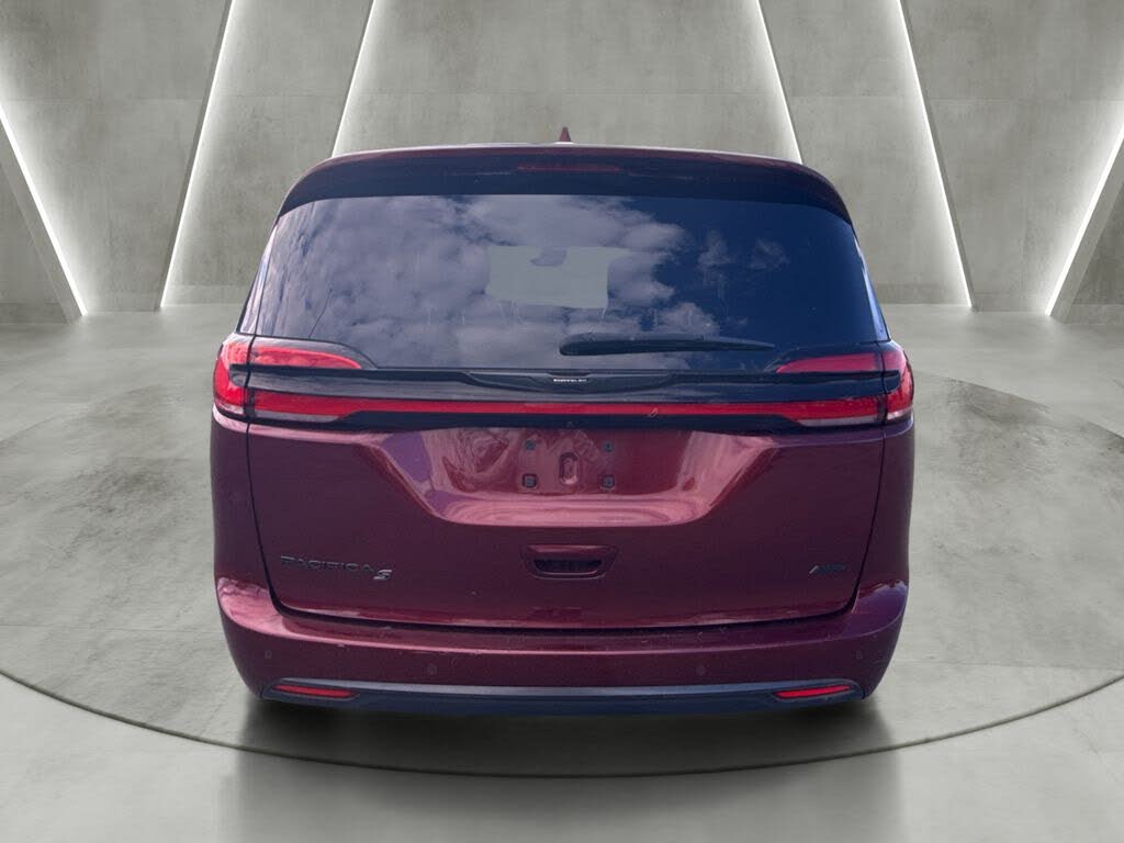 2022 Chrysler Pacifica