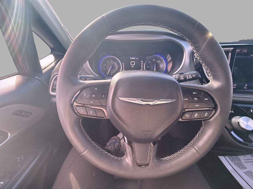 2022 Chrysler Pacifica