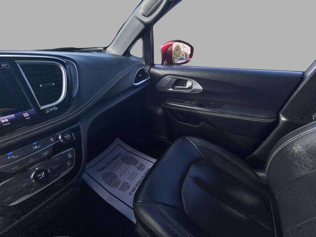 2022 Chrysler Pacifica