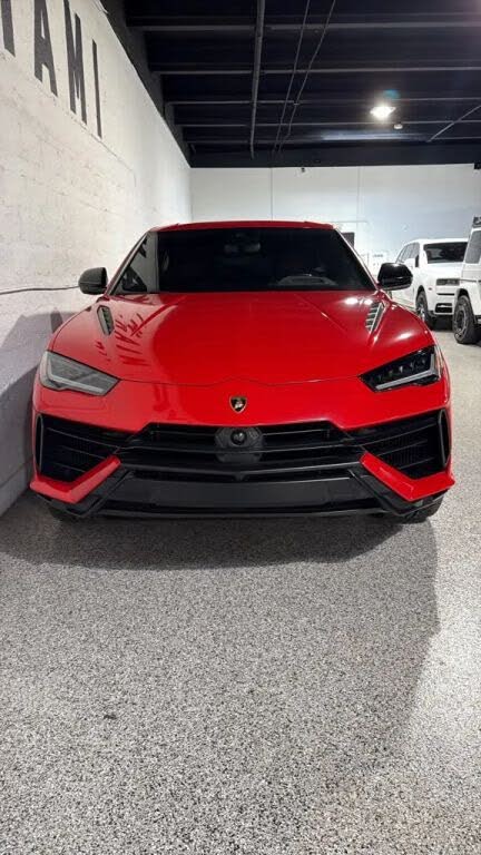 2024 Lamborghini Urus deal in Miami, FL