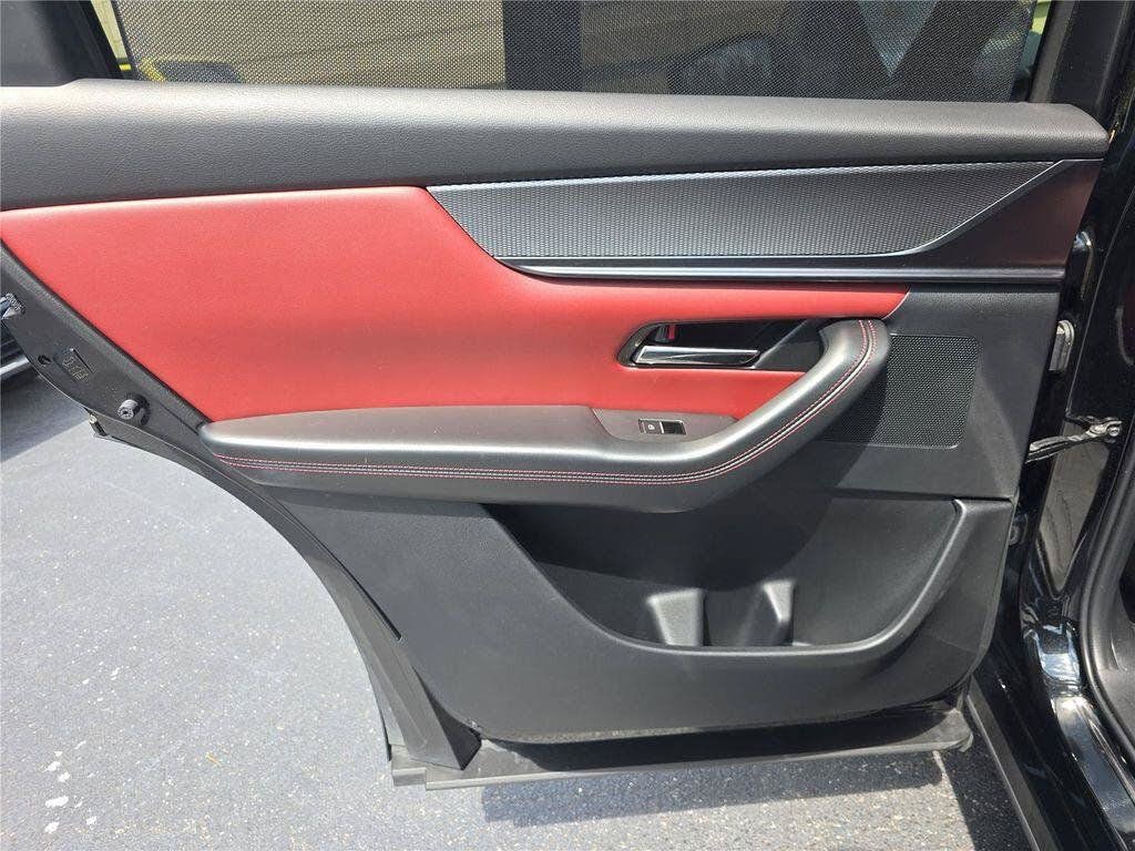 2025 Mazda CX-70