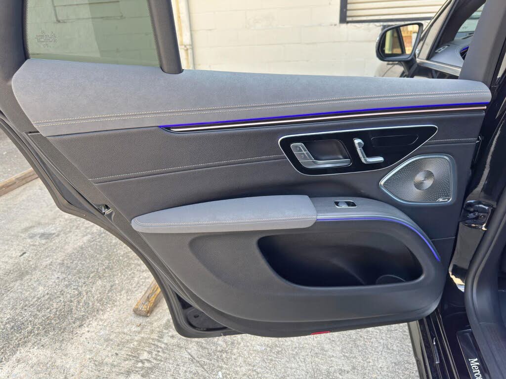 2023 Mercedes-Benz EQS