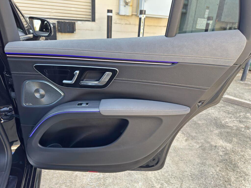 2023 Mercedes-Benz EQS