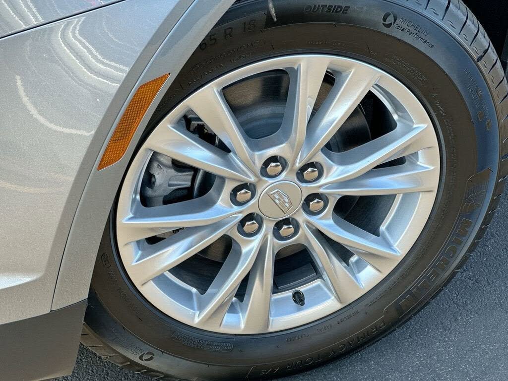 2025 Cadillac XT5
