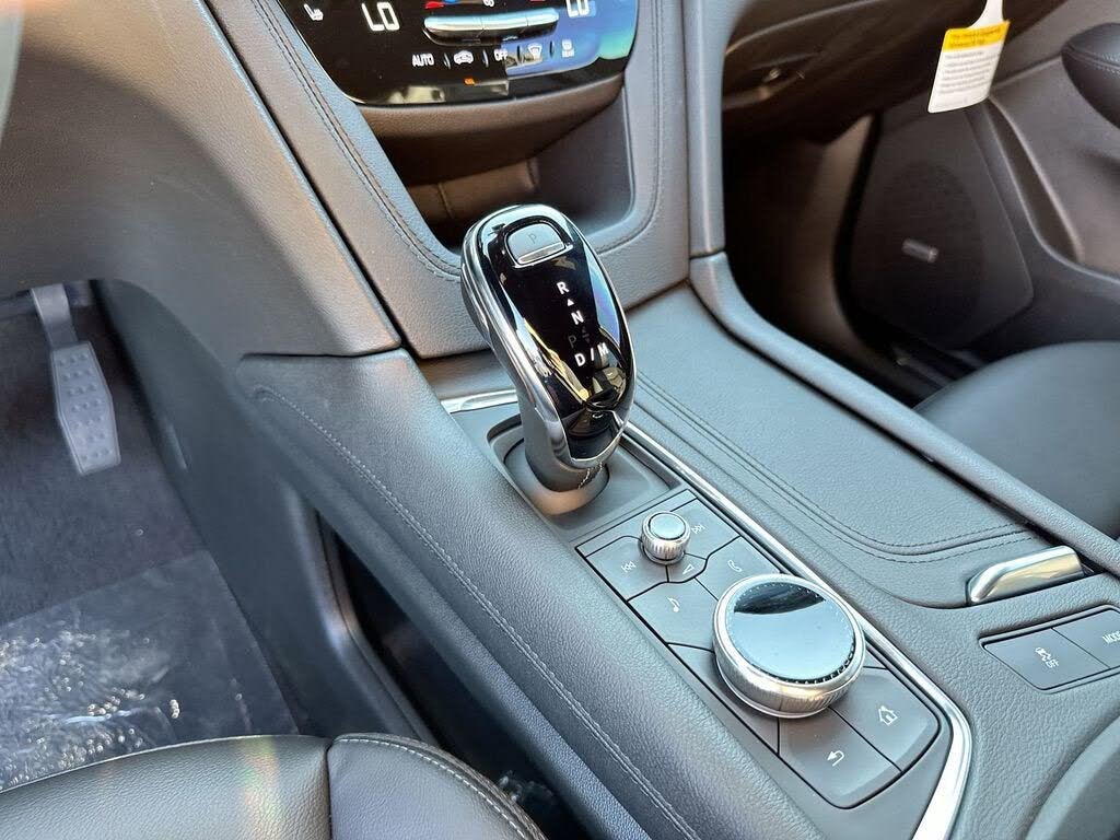 2025 Cadillac XT5