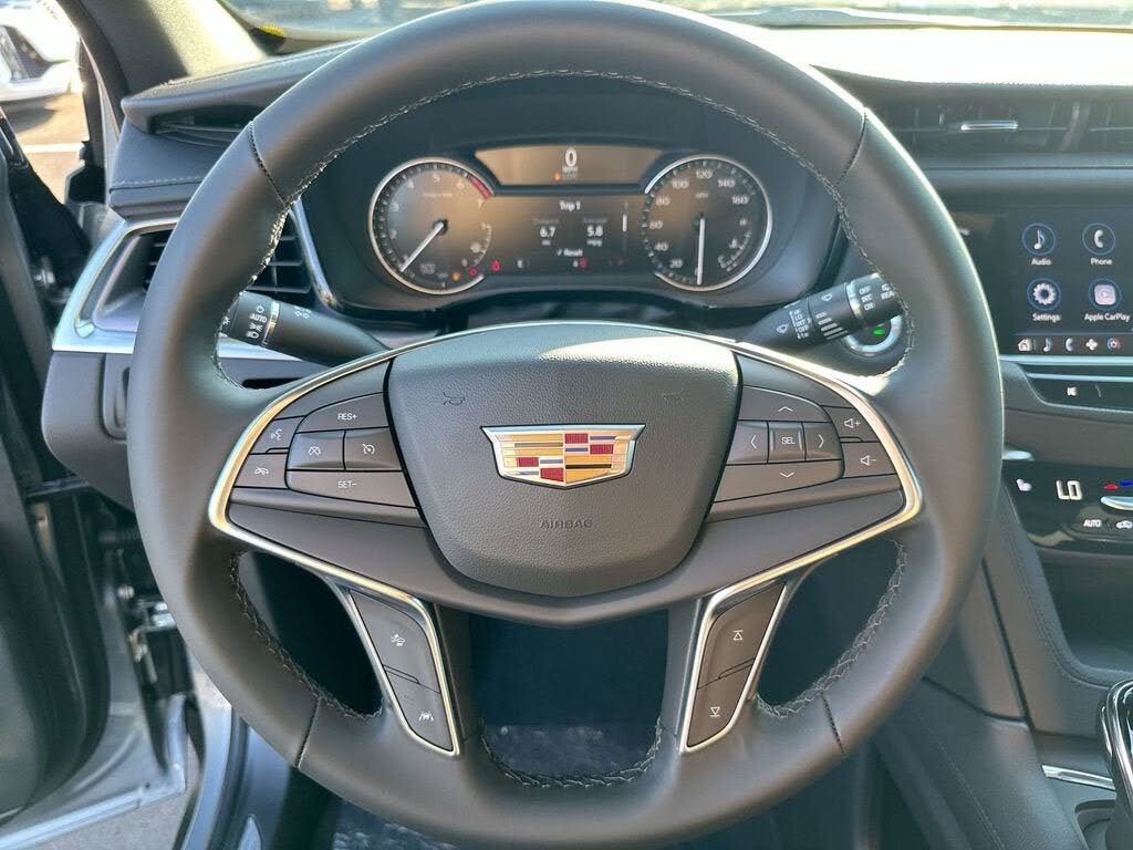 2025 Cadillac XT5