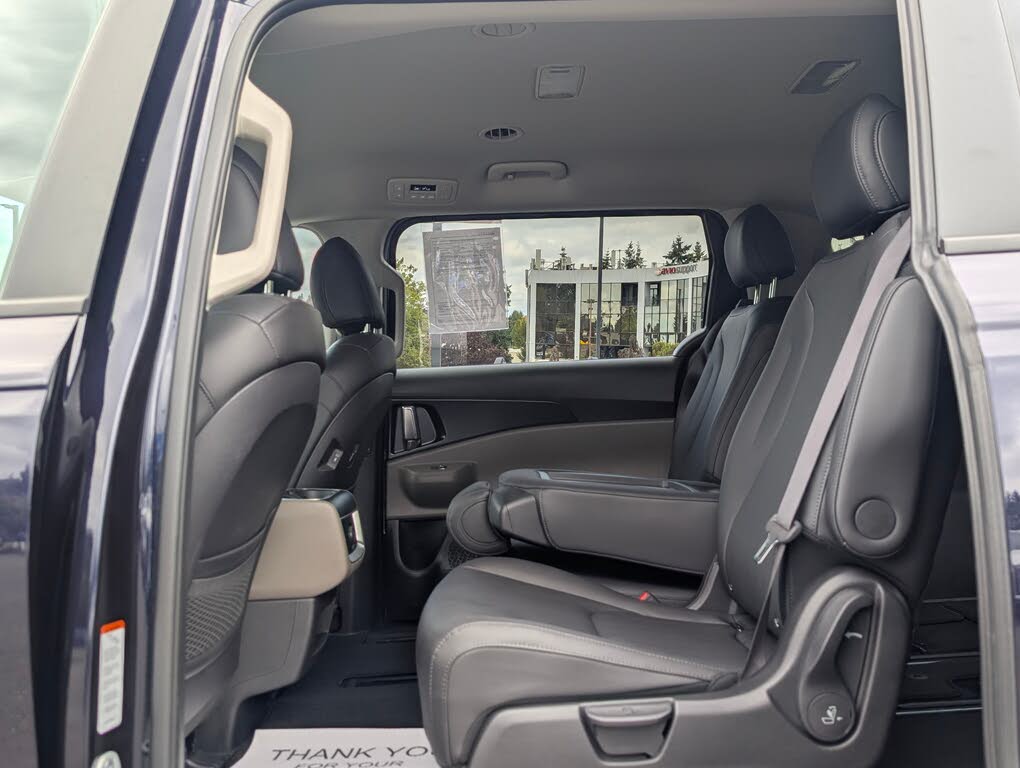 2025 Kia Carnival