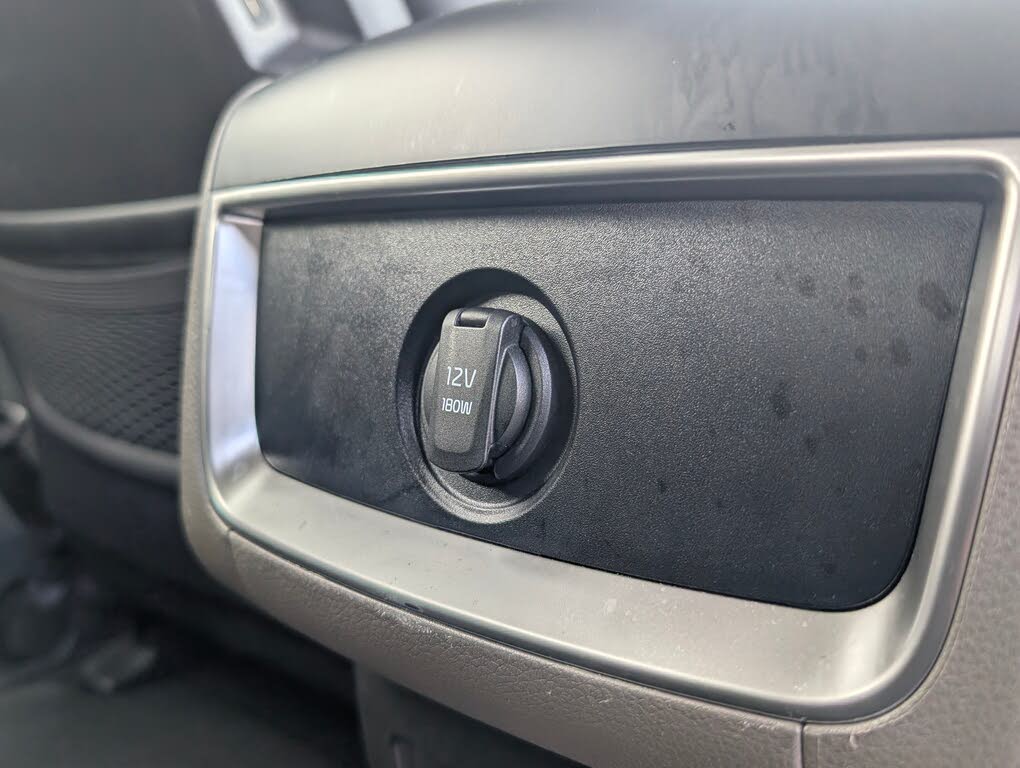 2025 Kia Carnival