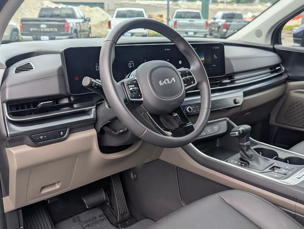 2025 Kia Carnival