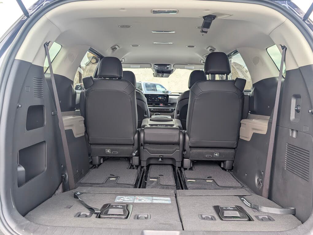 2025 Kia Carnival