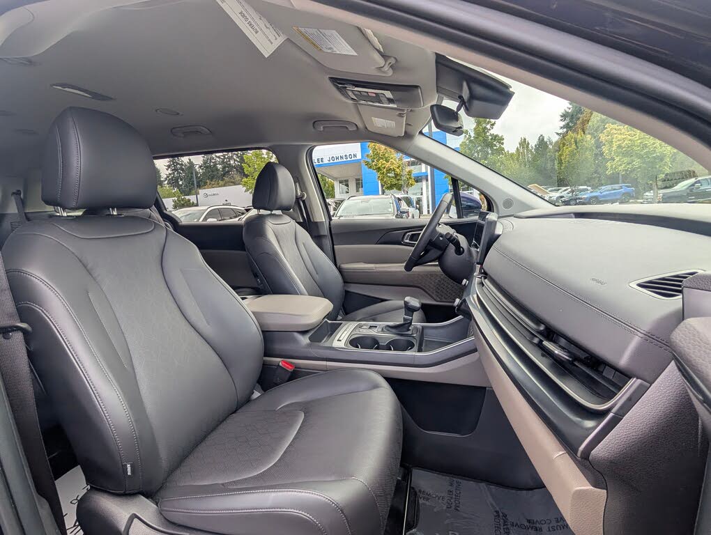 2025 Kia Carnival