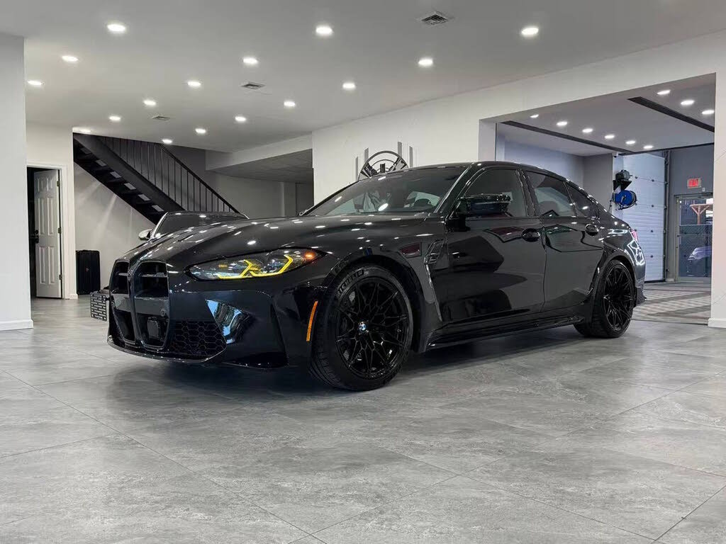 2022 BMW M3 deal in Westbury, NY