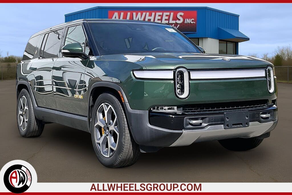 2024 Rivian R1S deal in Everett, WA