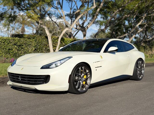 Ferrari GTC4Lusso