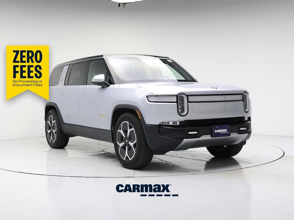 2023 Rivian R1S Adventure for sale in Glencoe, IL