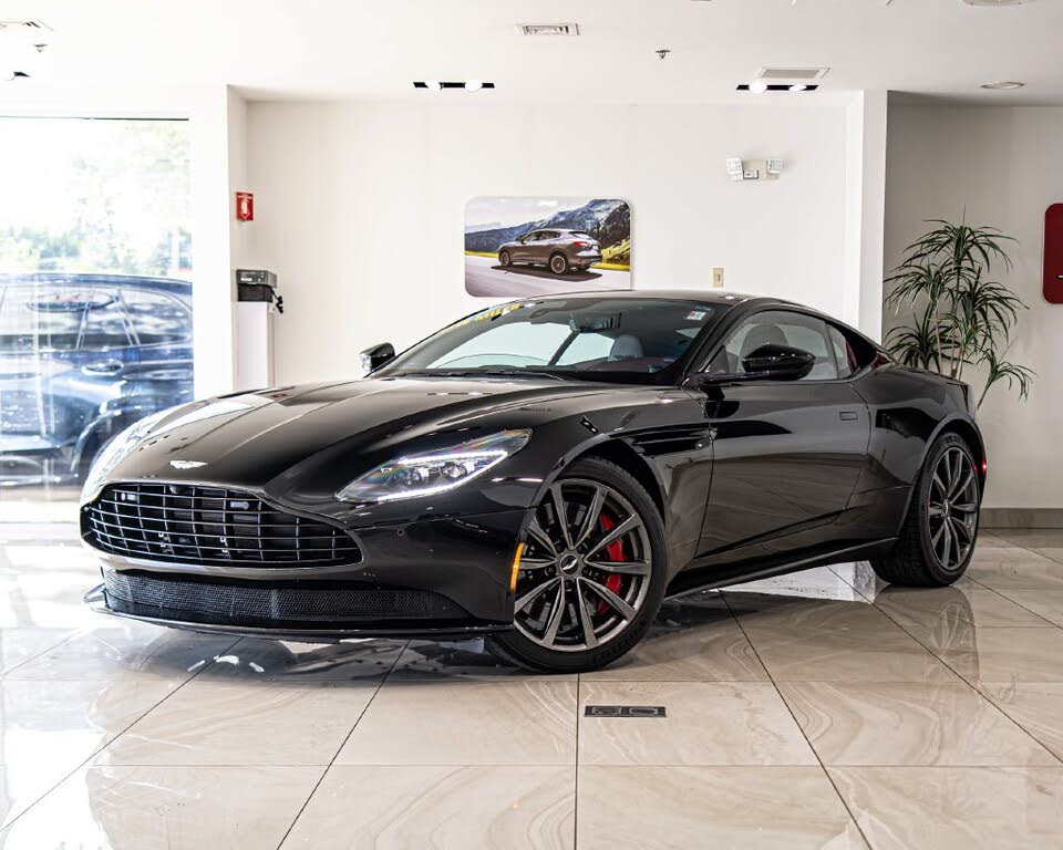 2018 Aston Martin DB11 V8 for sale in Glenview, IL