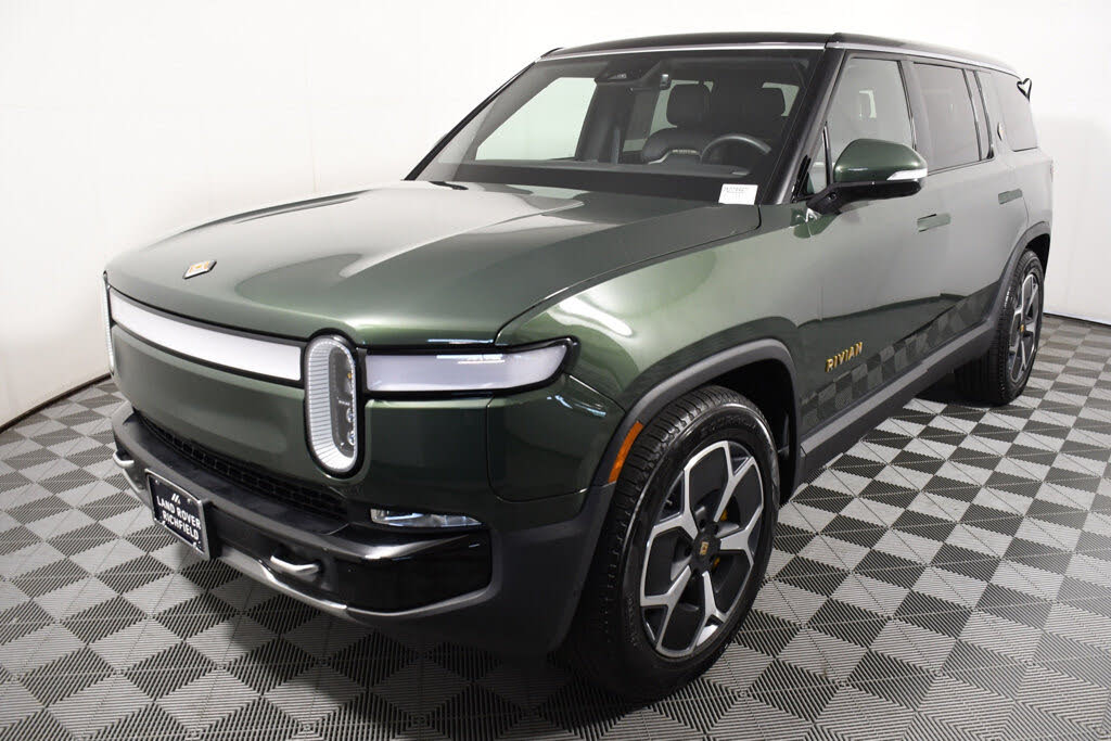 2023 Rivian R1S Adventure for sale in St. Paul, MN