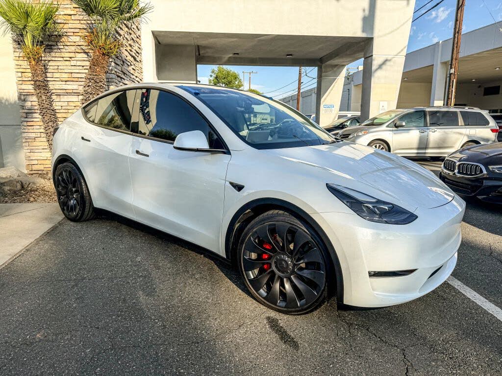 2023 Tesla Model Y Performance for sale in Long Beach, CA
