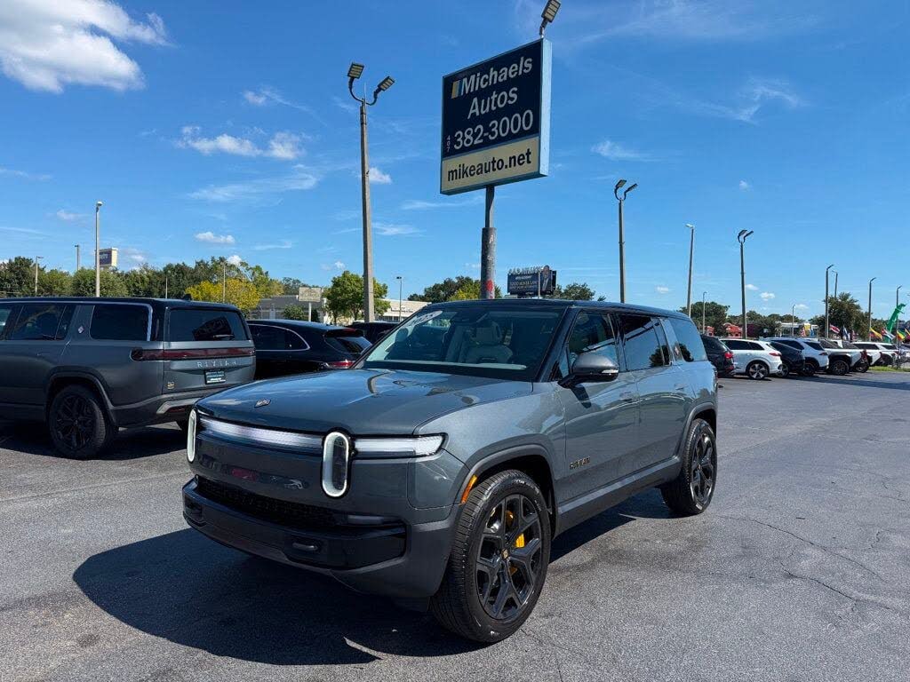 2025 Rivian R1S deal in Orlando, FL