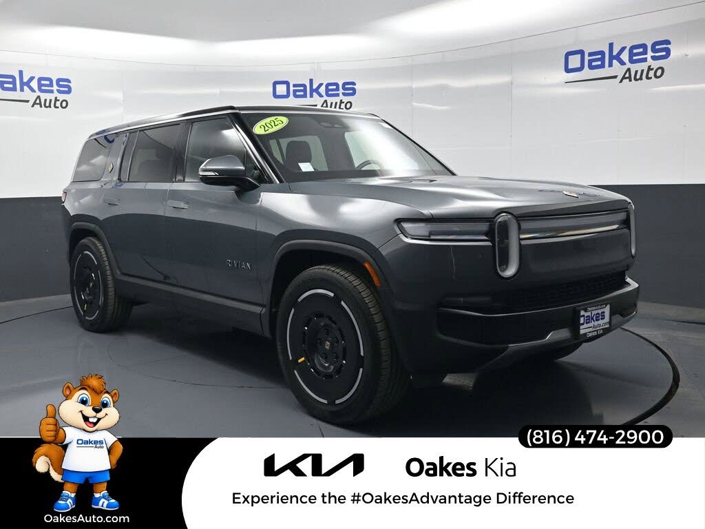 2025 Rivian R1S deal in Kansas City, MO