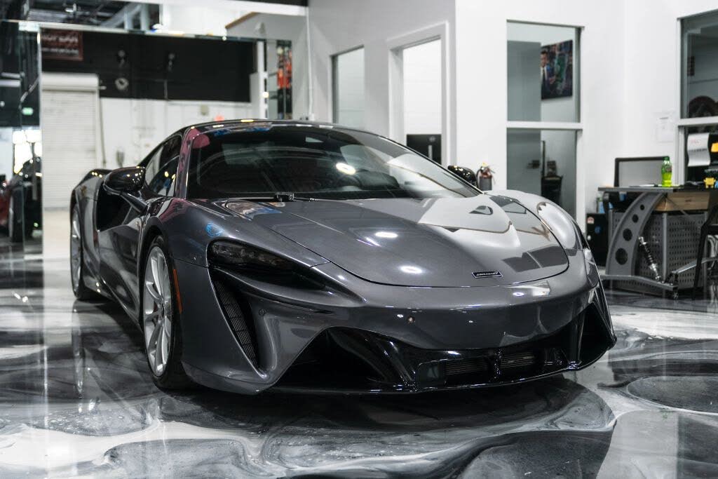 2023 McLaren Artura Base for sale in Delray Beach, FL