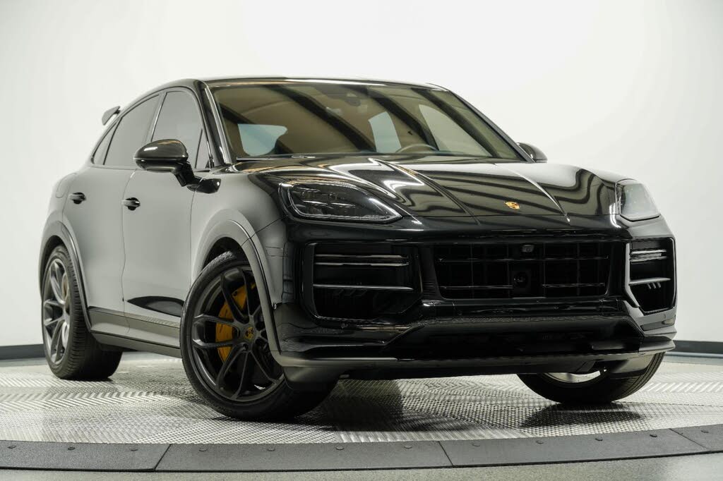 2024 Porsche Cayenne Turbo GT for sale in Kansas City, KS