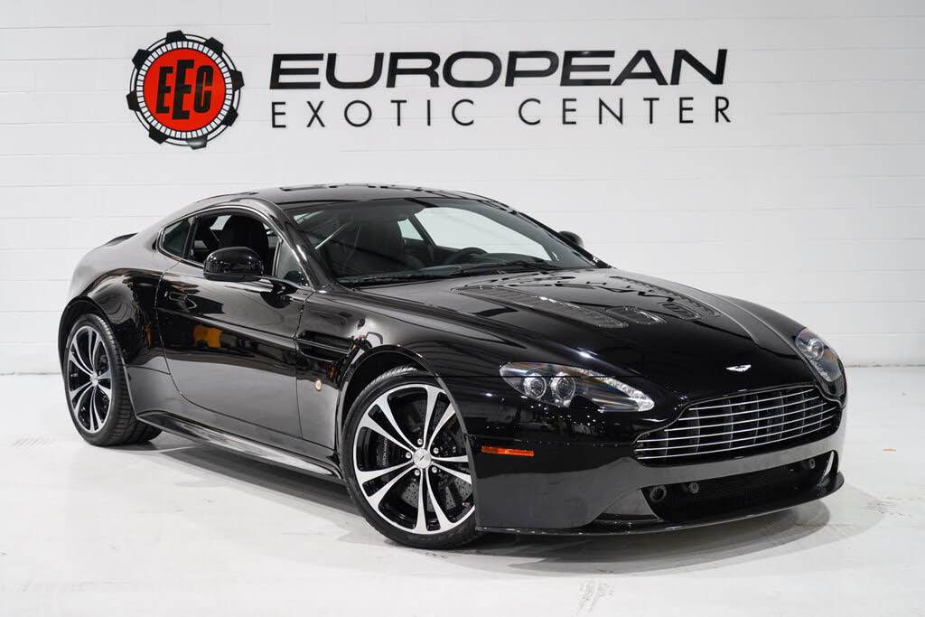 Aston Martin V12 Vantage