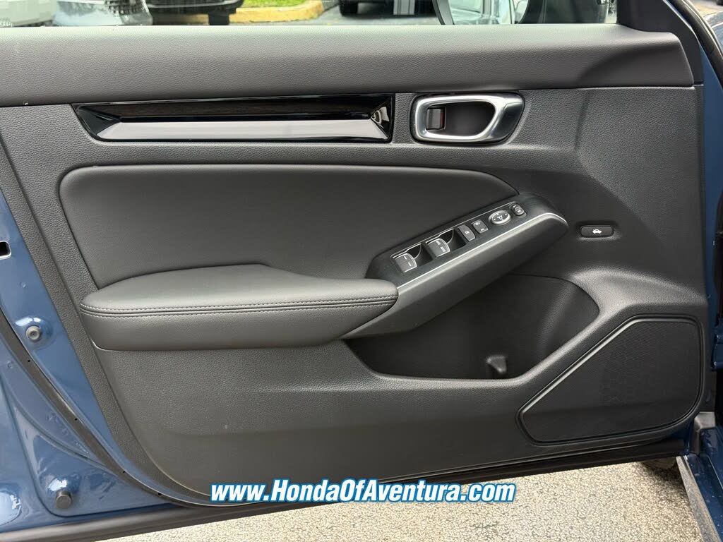 2025 Honda Civic Hybrid