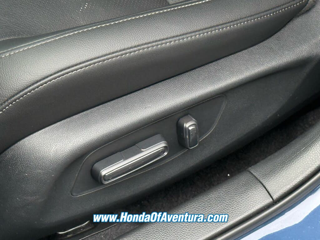 2025 Honda Civic Hybrid