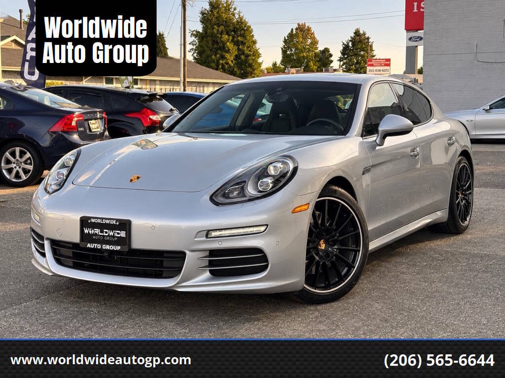 2016 Porsche Panamera